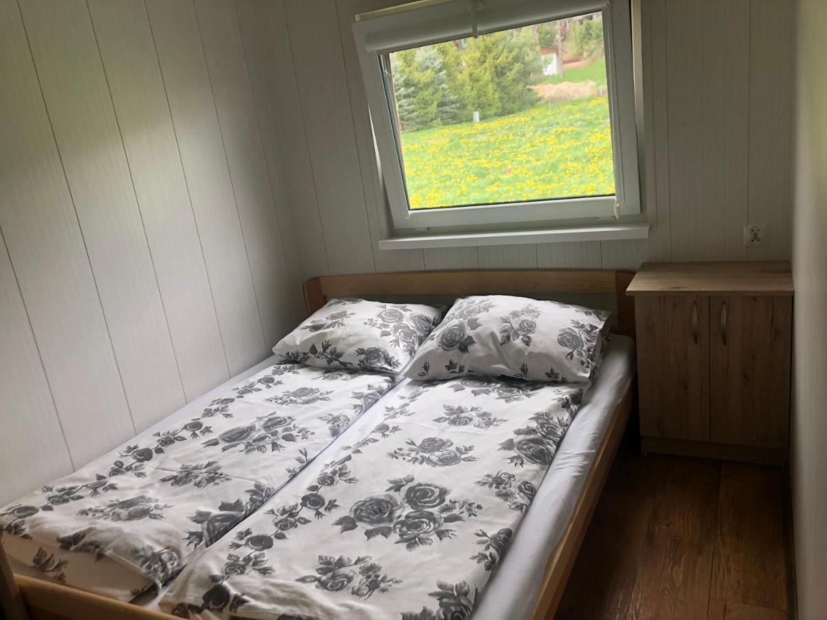 Vila Gosciniec Pod Debem Wilimy Exteriér fotografie