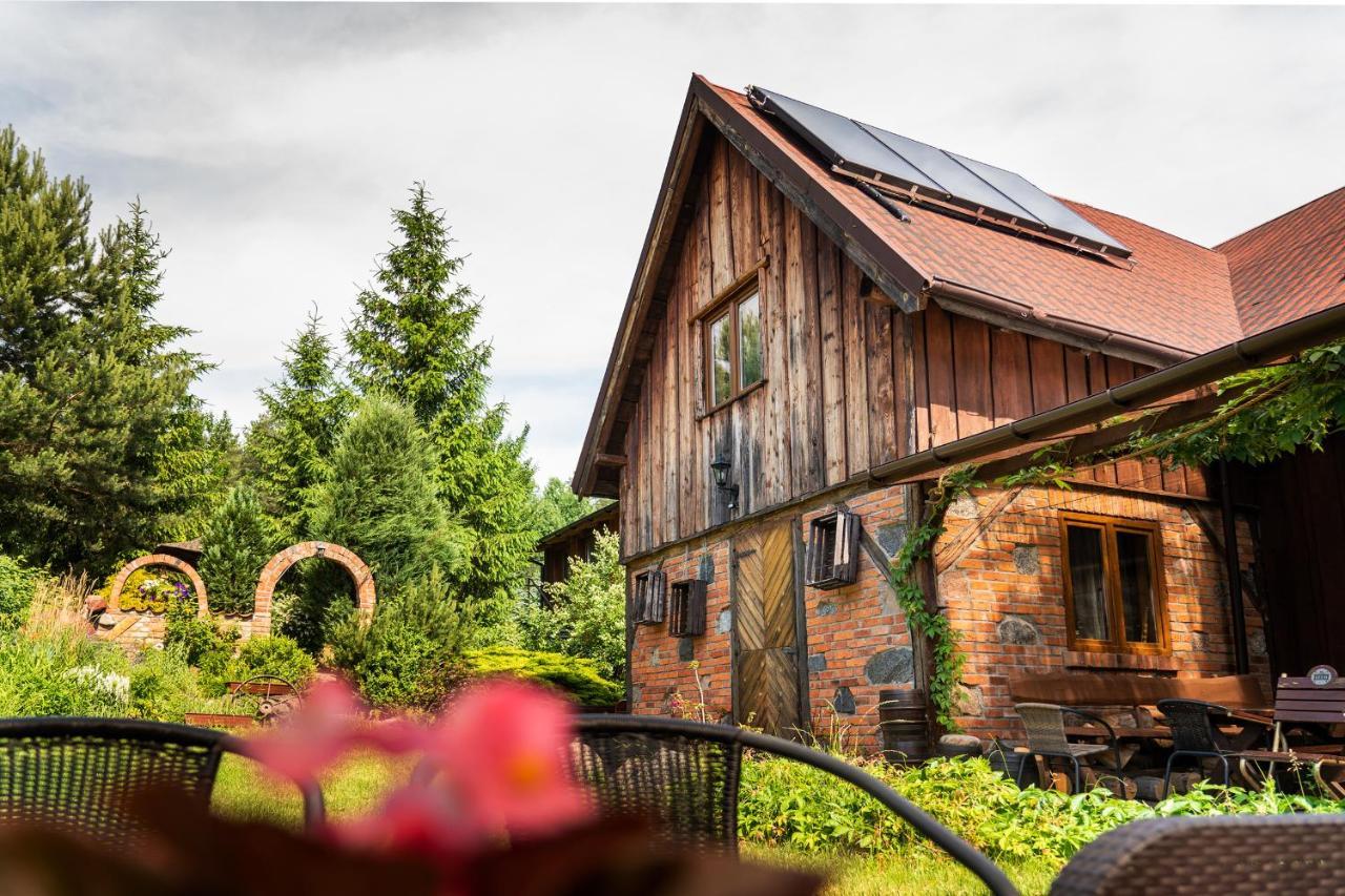 Vila Gosciniec Pod Debem Wilimy Exteriér fotografie